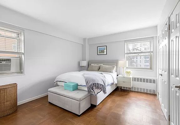 5th image of 130 Saint Edwards St APT 3C