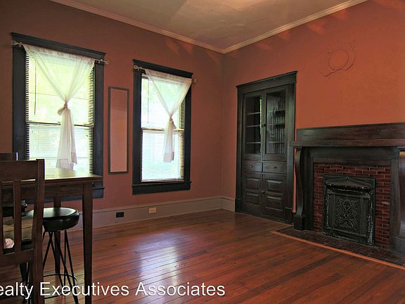 5th image of 2306 Jefferson Ave