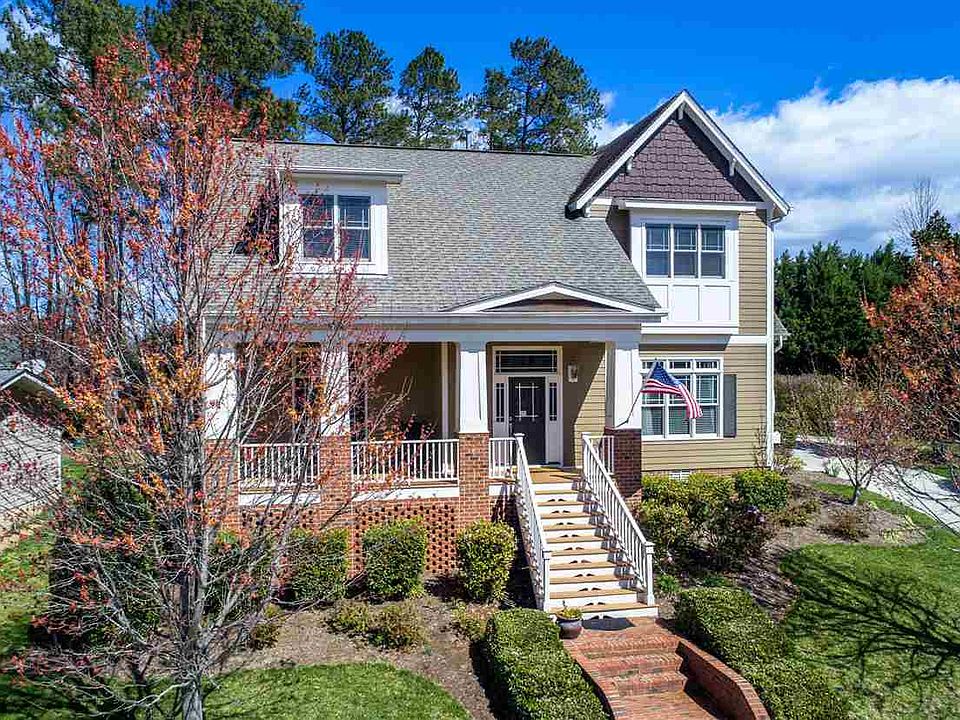 1st image of 223 Walford Way