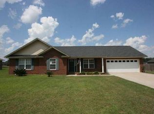 3815 Rhodododendron, Sumter, SC 29154