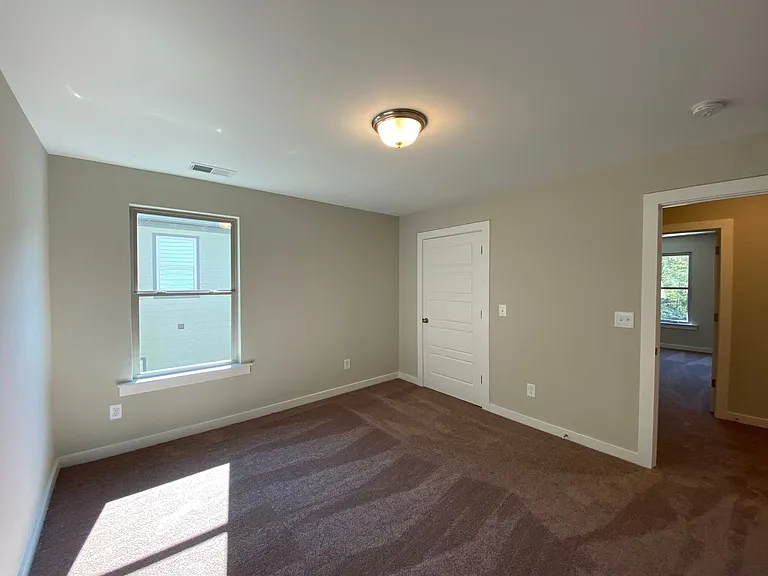 7937 Saint James Dr — Photo 23