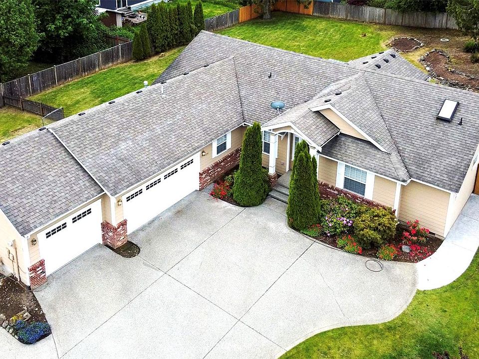 1st image of 9124 203rd Ave E