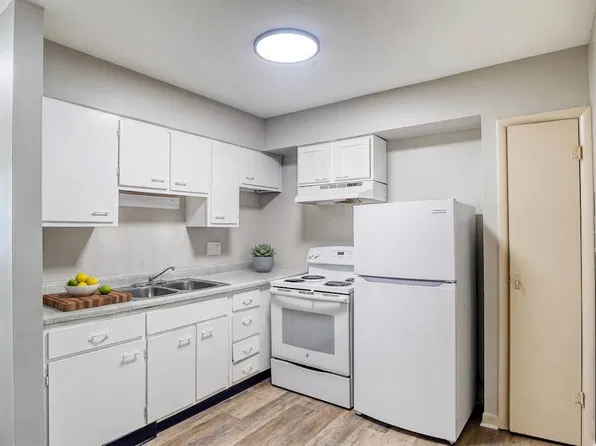 Maple Terrace Apartments, 508 Maple Ave #10689bb01, Greencastle, IN 46135