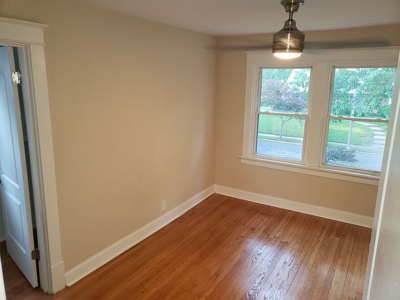 4th image of 6 Greendale Dr