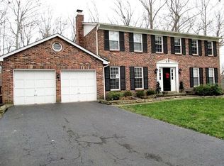 214 Dogwood Dr, Loveland, OH 45140