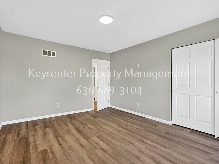 3313 Droste Rd — Photo 18