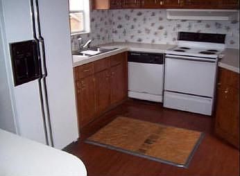 4th image of 2212 Bitter Creek Dr
