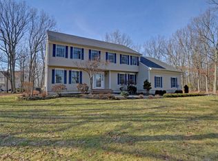 8 Laurel Ct, Millstone Township, NJ 08510