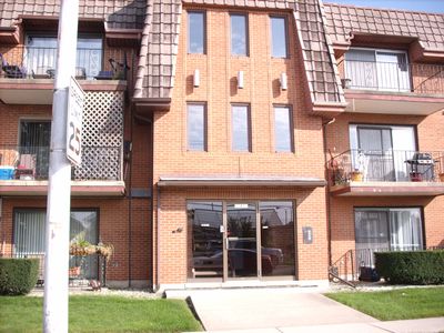 10841 S Keating Ave APT 1NW, Oak Lawn, IL, 60453