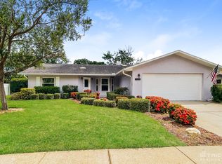 7415 Bent Oak Dr, Port Richey, FL 34668