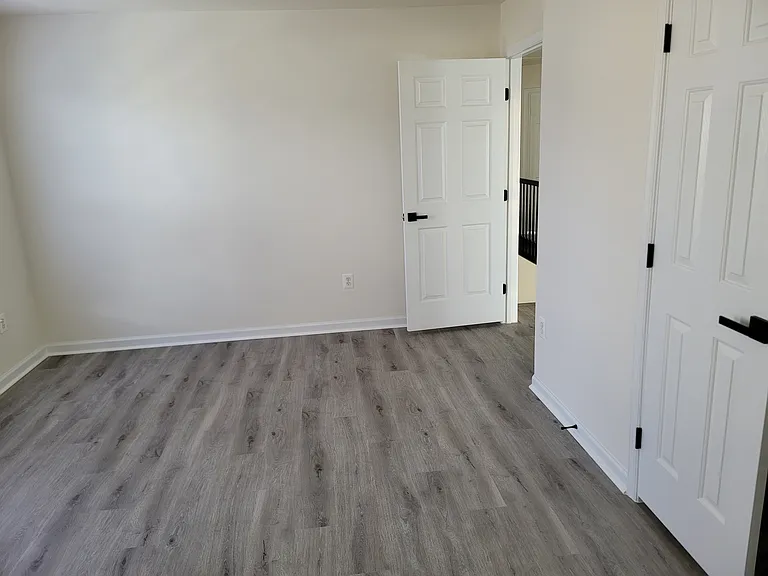 1808 Whispering Meadow Ct — Photo 35