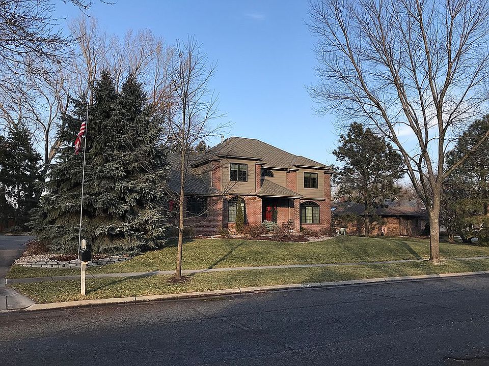 2nd image of 6020 Rosebud Cir