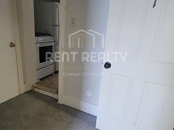 4th image of 143 Main St APT 7