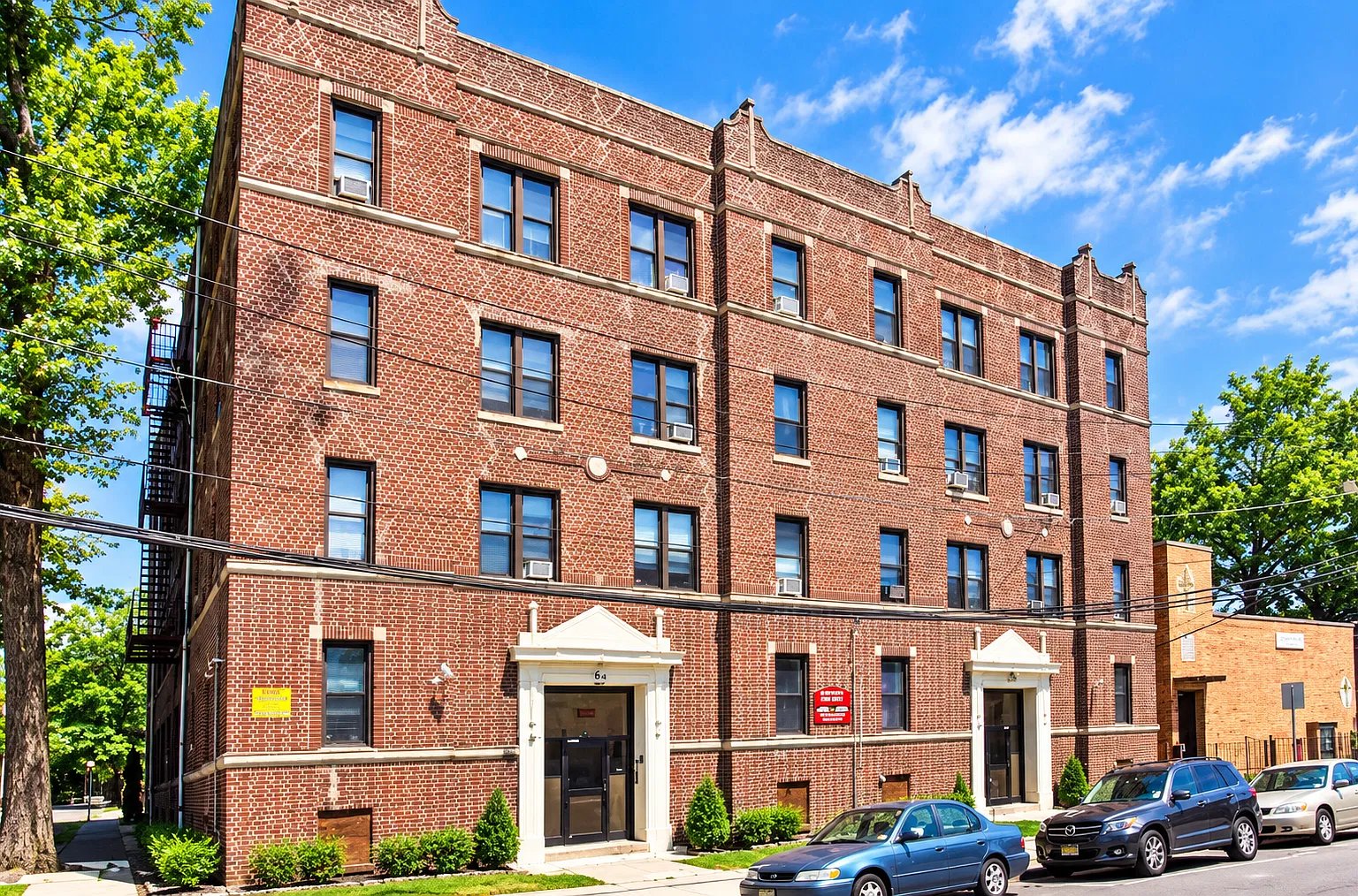 749-755 Chancellor Ave — Photo 1