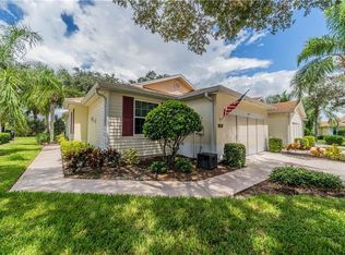 2407 Nantucket Dr #24, Sun City Center, FL 33573