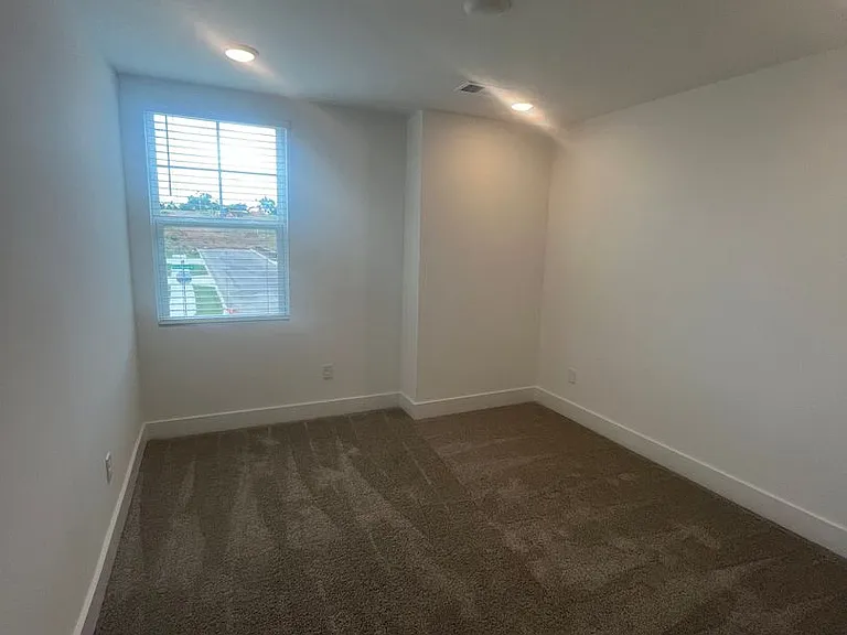 149 Rose Hannah Dr — Photo 24