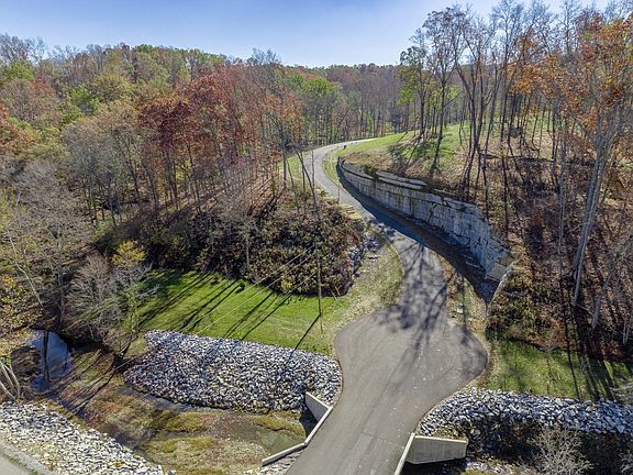 4th image of 6001 Stone Cliff Ln Tract 2