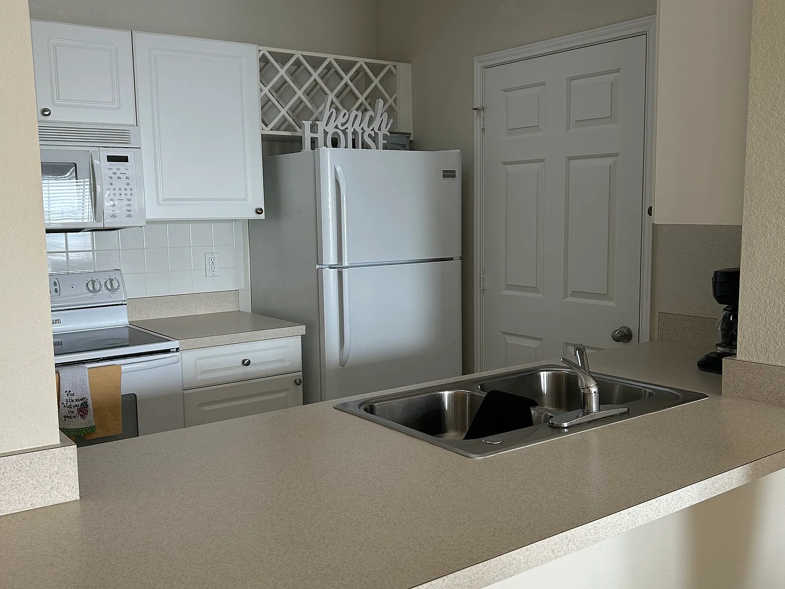 1 bed, 660 sqft, $1,550 — Photo 3