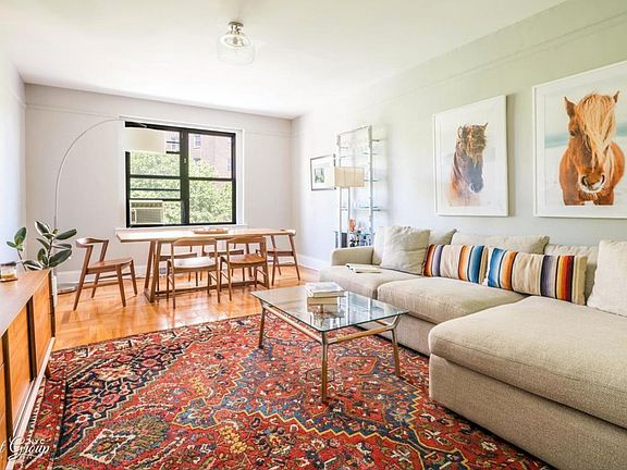 2nd image of 66 Avenue A #2I