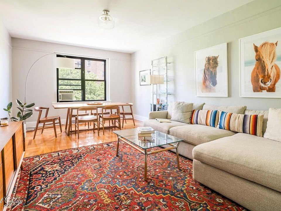 2nd image of 66 Avenue A APT 5I