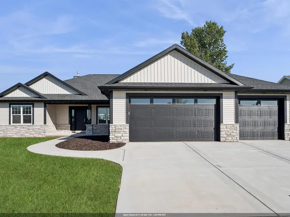 1338 Highland Ridge Dr, De Pere, WI 54115