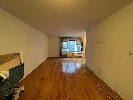 2nd image of 27 E 13th St APT 2G