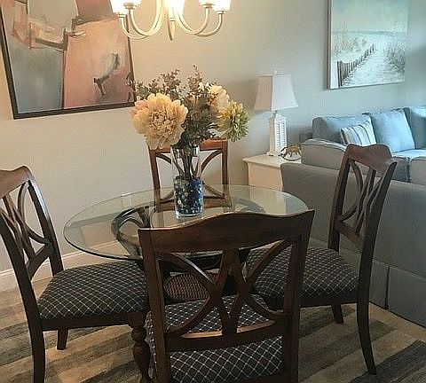 Dining room 