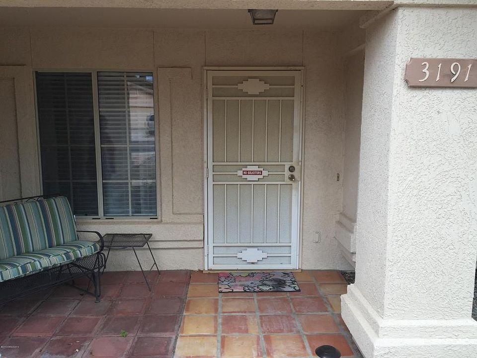 1st image of 3191 Thunderbird Dr