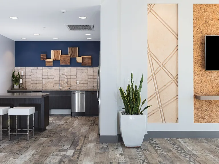Artist Walk Apartments — Photo 20
