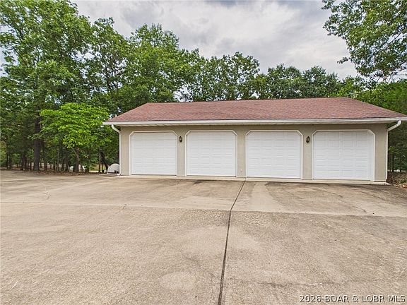 5th image of 1265 Singing Oaks Dr
