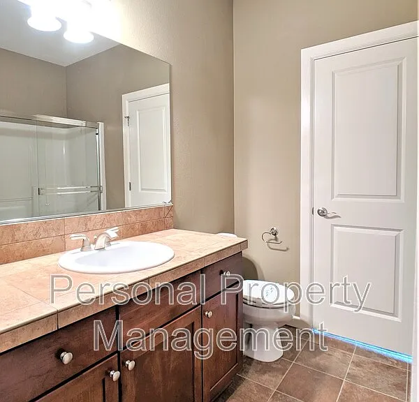 10405 NE 98th Ave — Photo 25