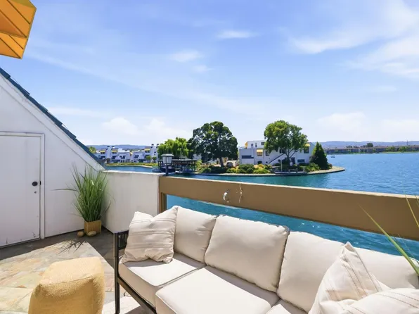 902 Lido Ln, Foster City, CA 94404