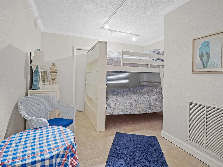 3100 NE 48th St #415 — Photo 31