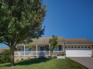 7727 Applecross Rd, Corryton, TN 37721