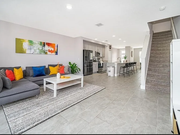 4706 Terra Esmeralda Dr — Photo 3
