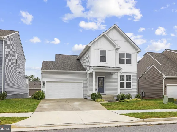 101 Coolidge Ave, Ranson, WV 25438