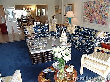 5th image of 100 Worth Ave APT 513