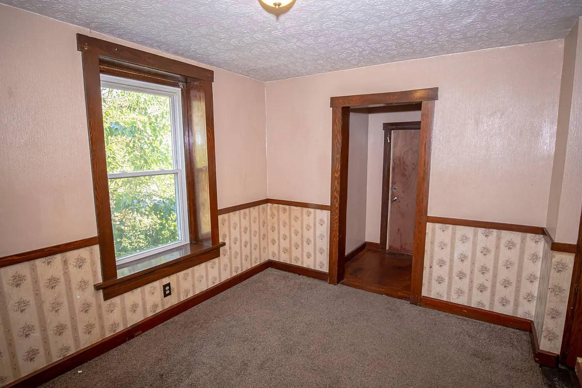 Building Photo - 181 Chittenden St