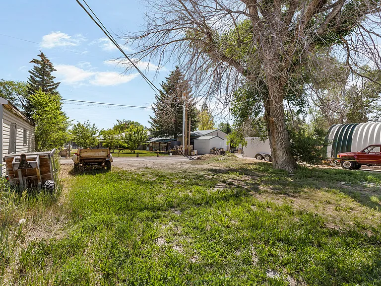 667 Decoria Ave — Photo 8