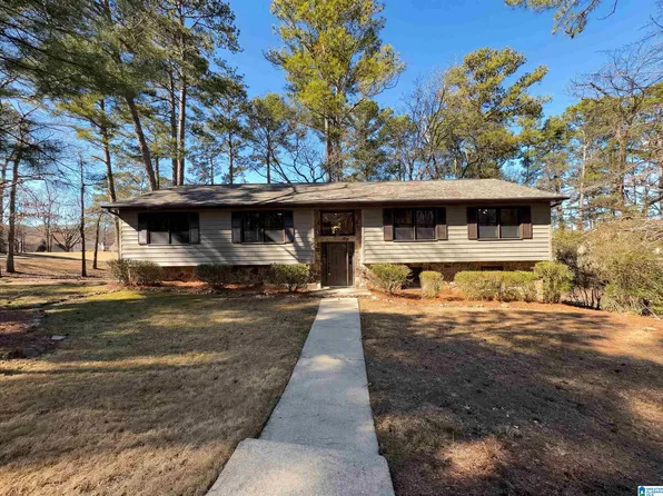 5048 Kerry Downs Rd, Birmingham, AL 35242