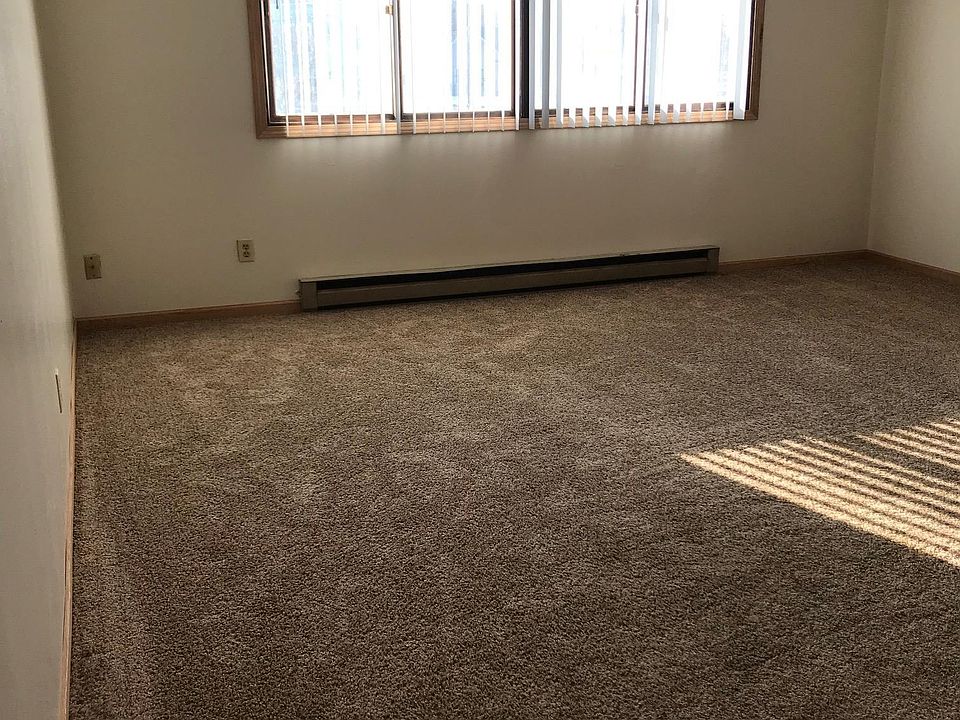 202 1st St, Rothschild, WI 54474 Zillow