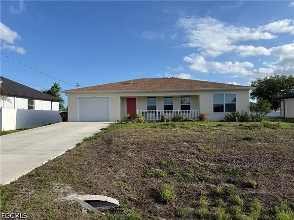 3707 19th St SW, Lehigh Acres, FL 33976