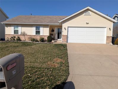 92 Four Winds Dr, Saint Peters, MO, 63376