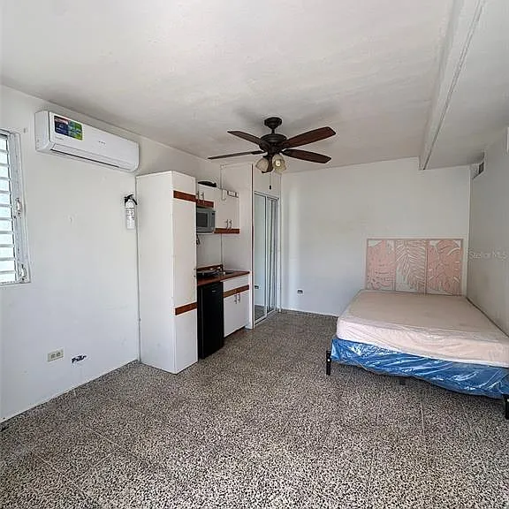 6B Avenue — Photo 8