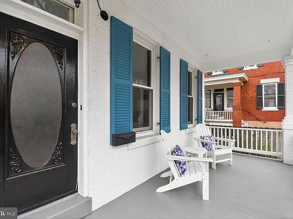 3rd image of 2322 37th St NW