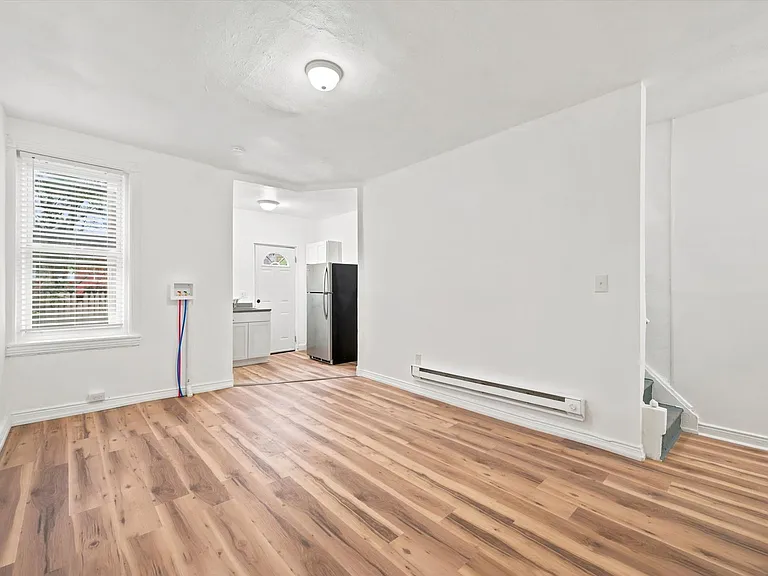 5135 Folsom St — Photo 7