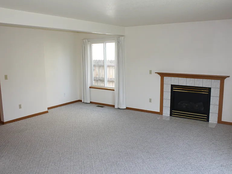 502 Haven Dr — Photo 7