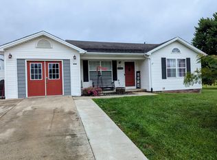 204 Beechwood Dr, Berea, KY 40403