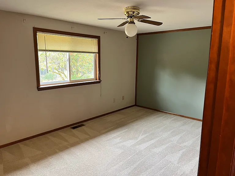 6824 Bel Mor Ct SW — Photo 10