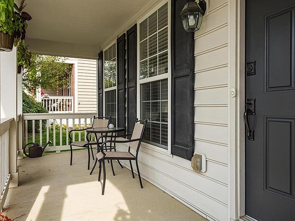 3rd image of 1446 Carnoustie Cir